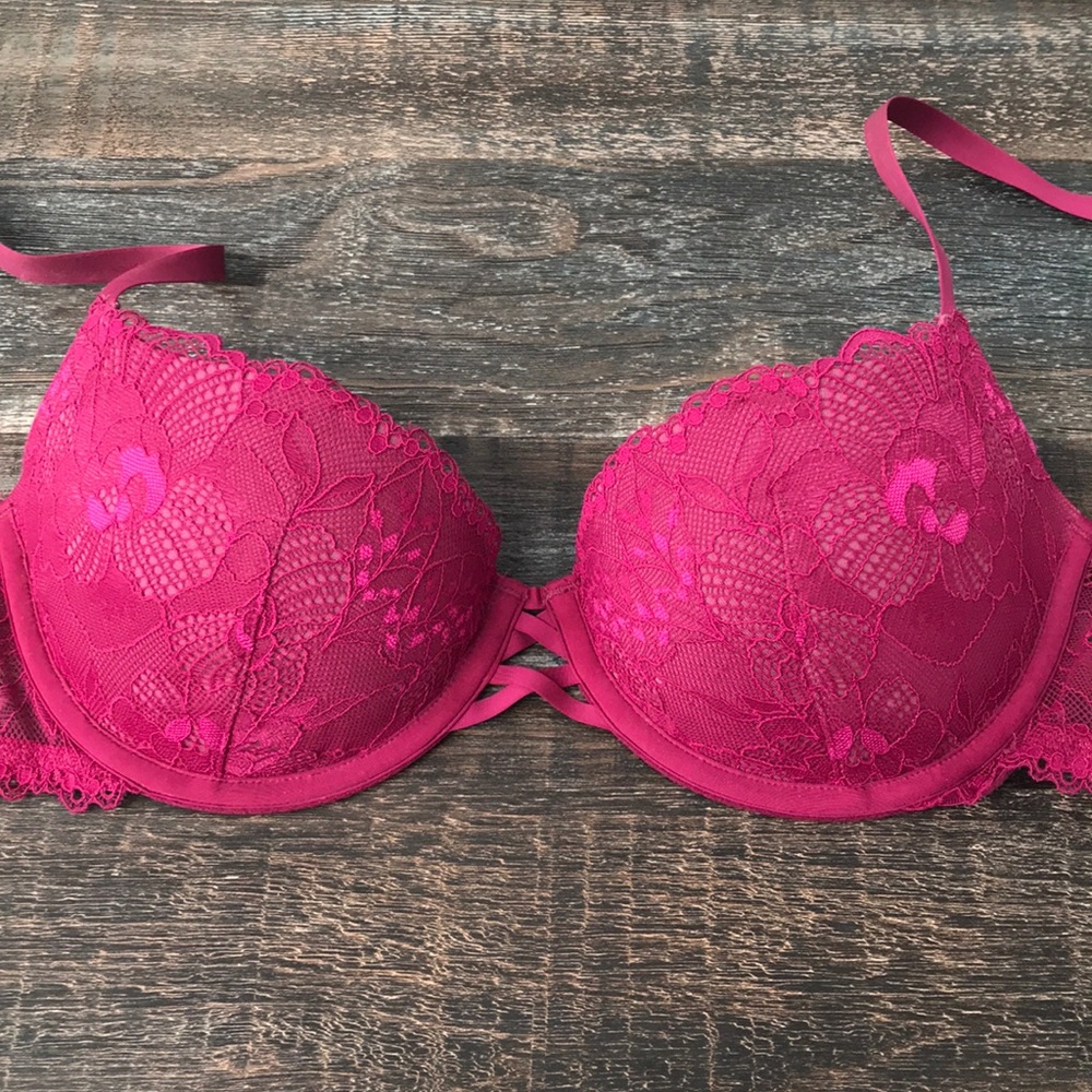 Calvin Klein Light Push Up